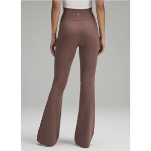 Lululemon Groove High Rise Flare Leggings Yoga Pants Size 10 32.5" Roasted Brown